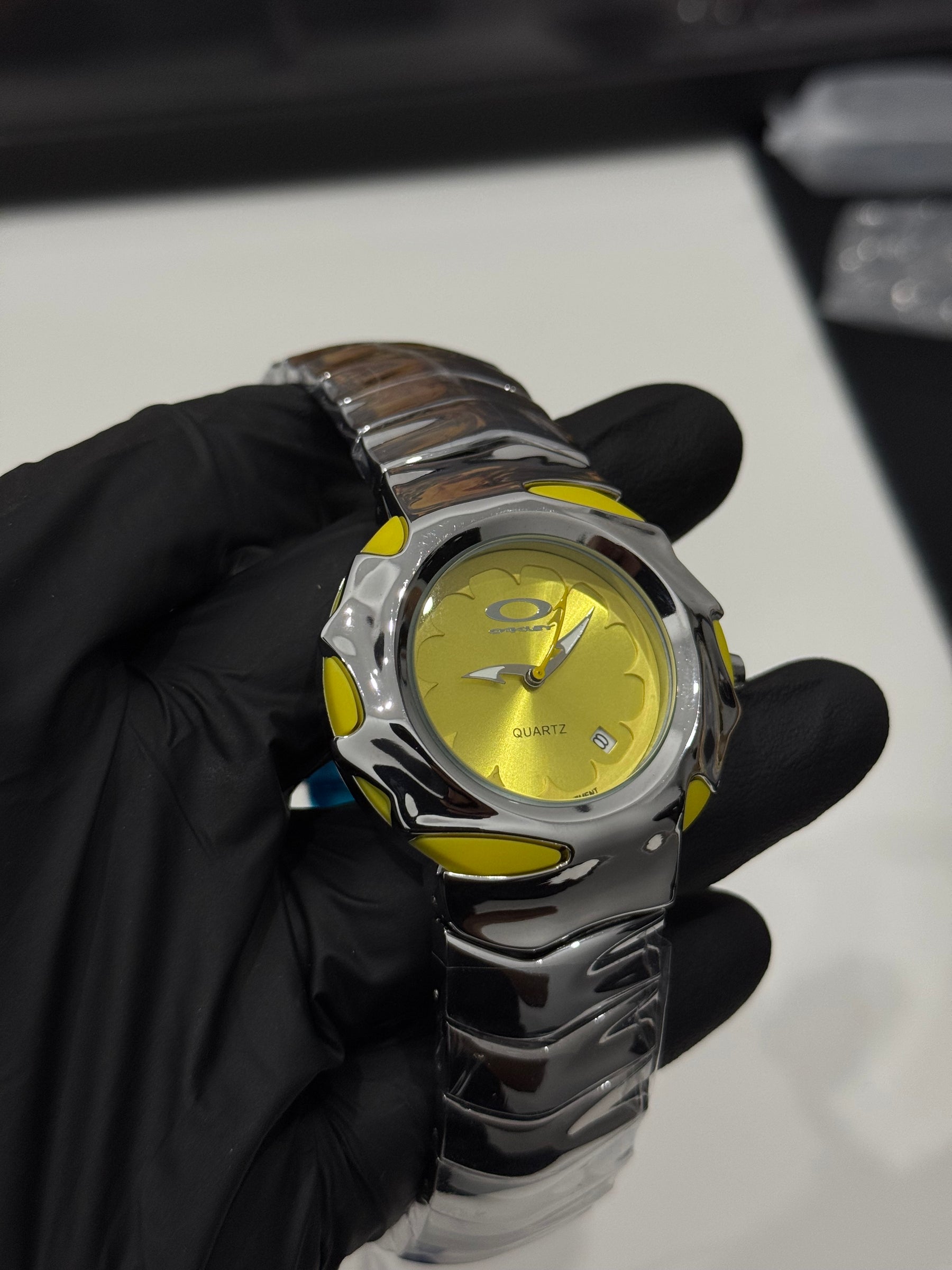 Blade 2.0 mostrador amarelo