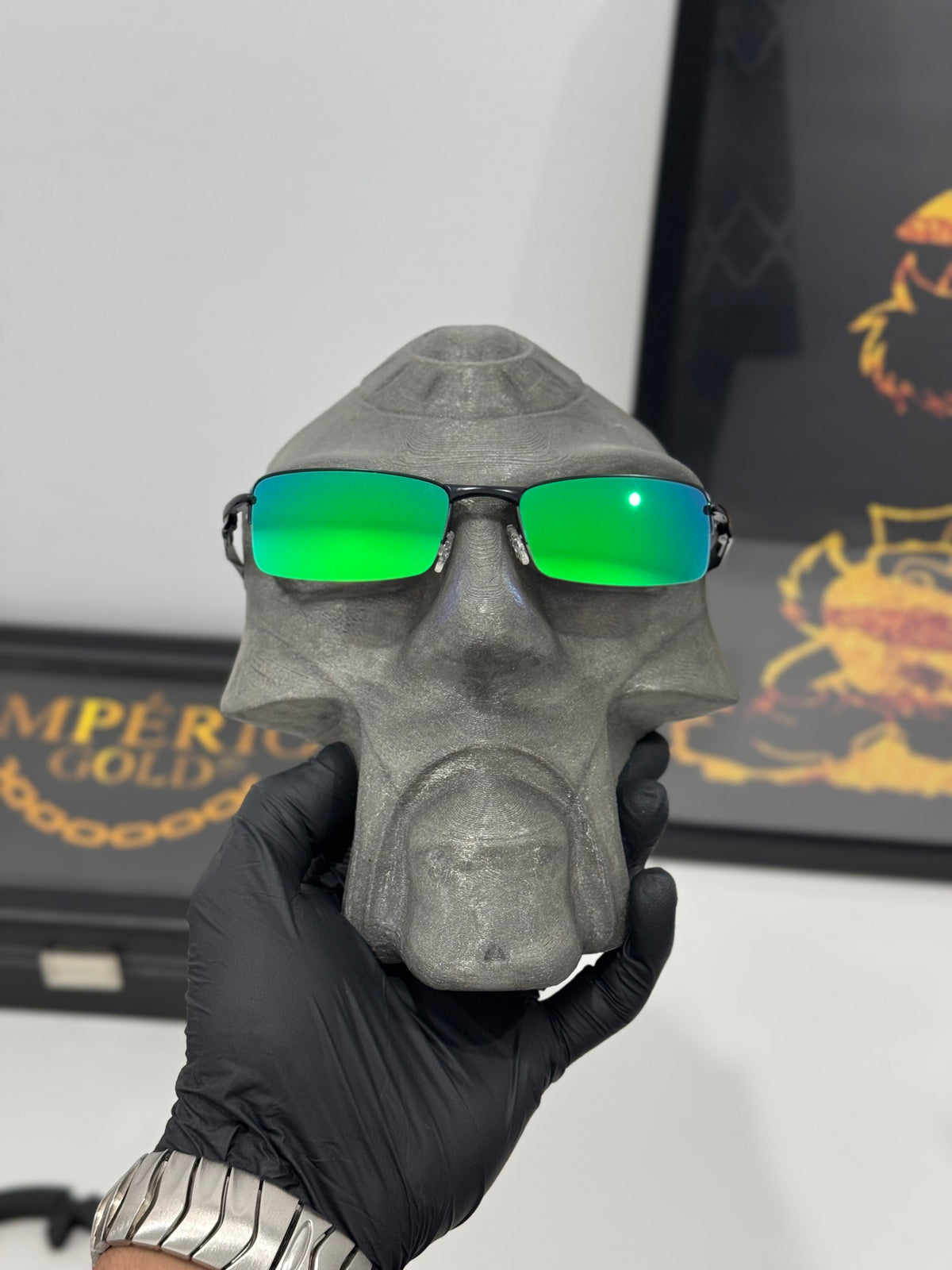 Óculos de Sol Lupa do Vilão Preto Lente Verde