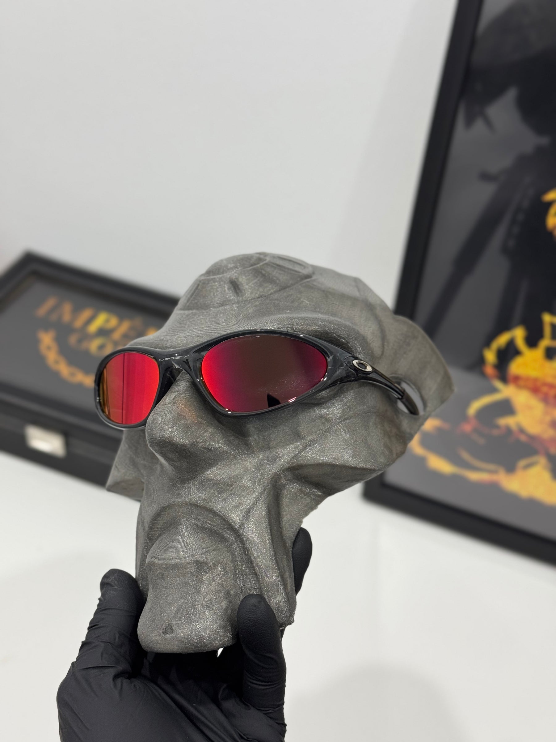 Minute Preto Espacial Dark rubi