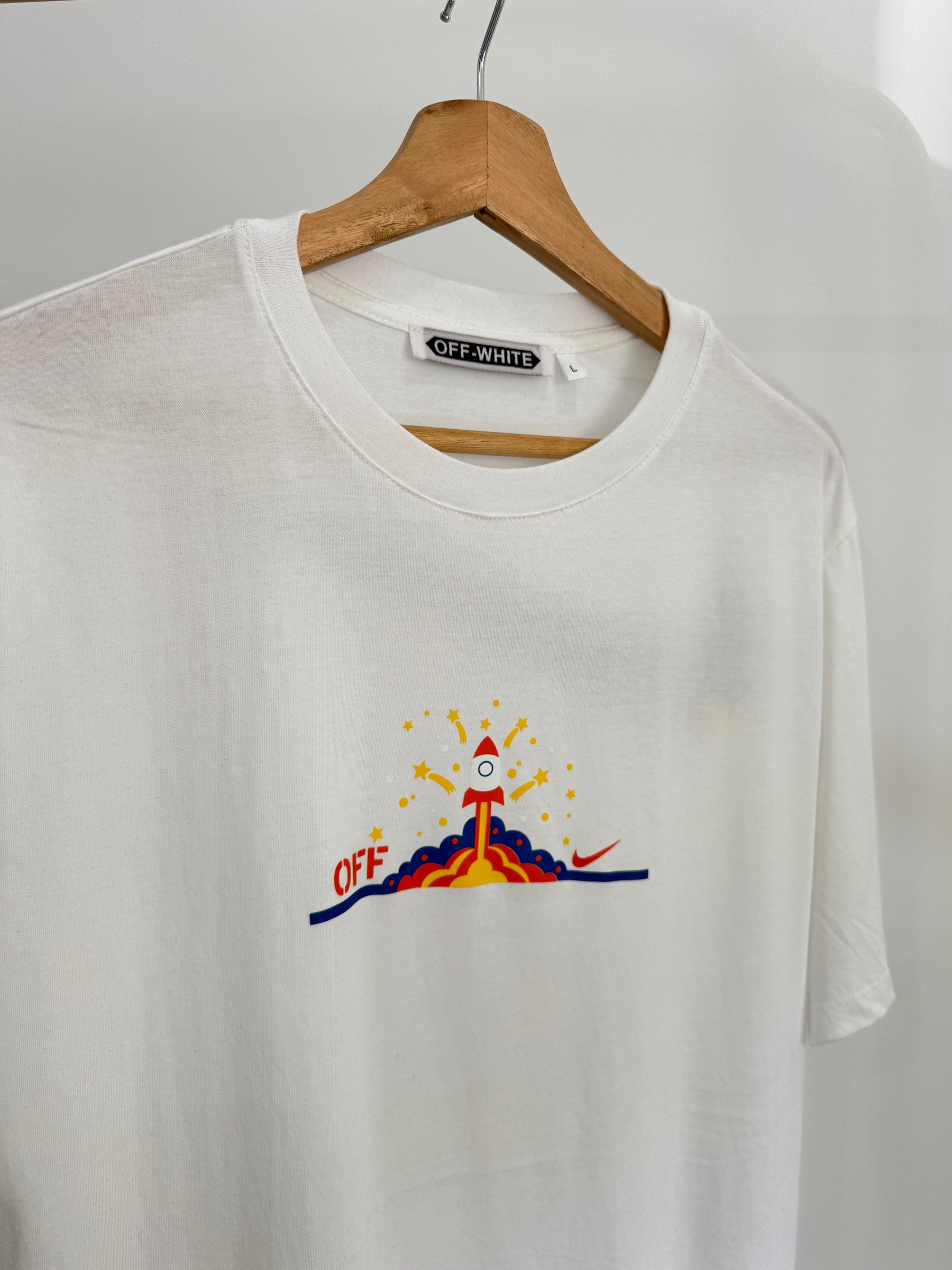 Camisa Jersey Estampa Astronauta