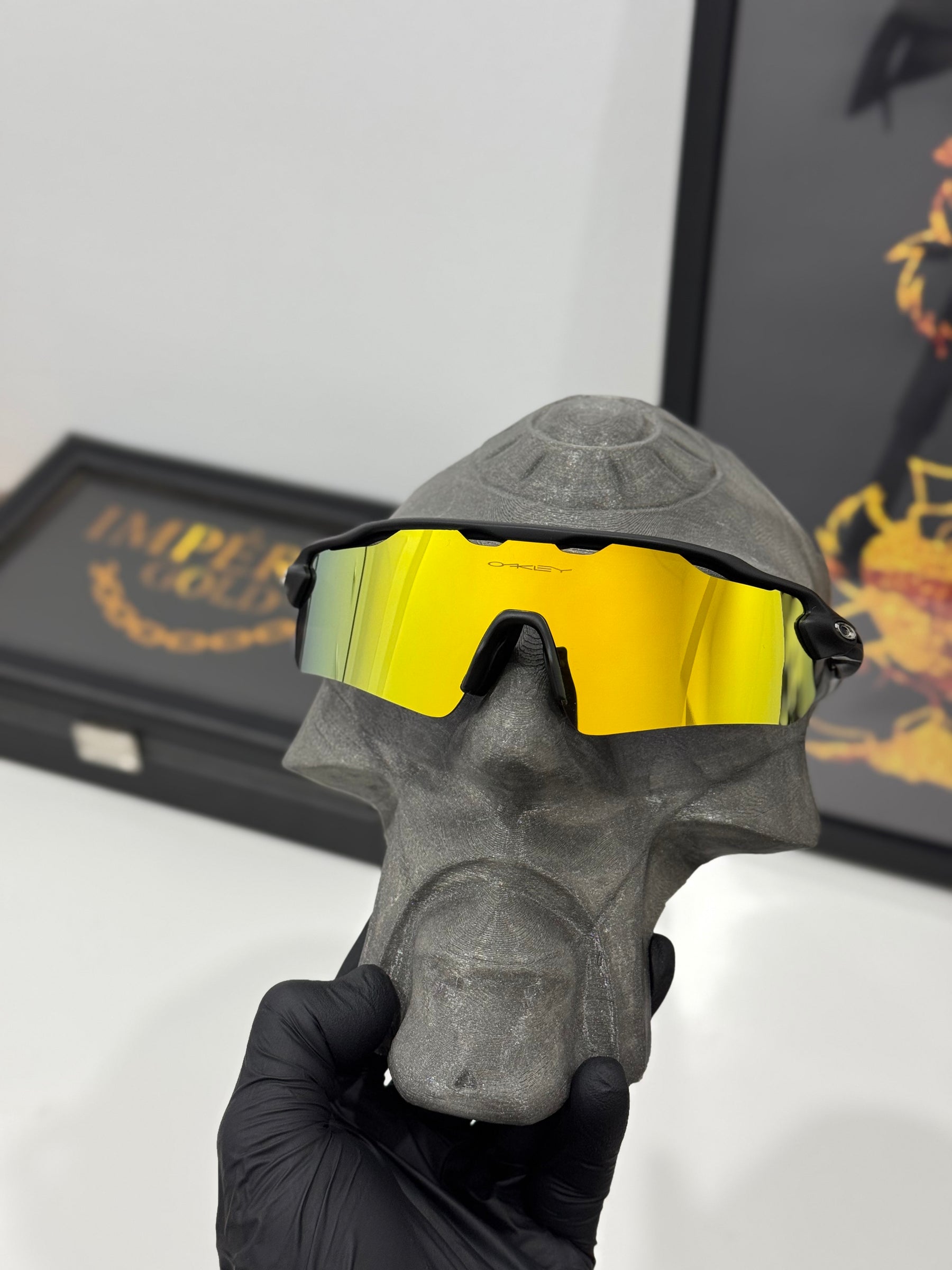 Radar EV Black 24K