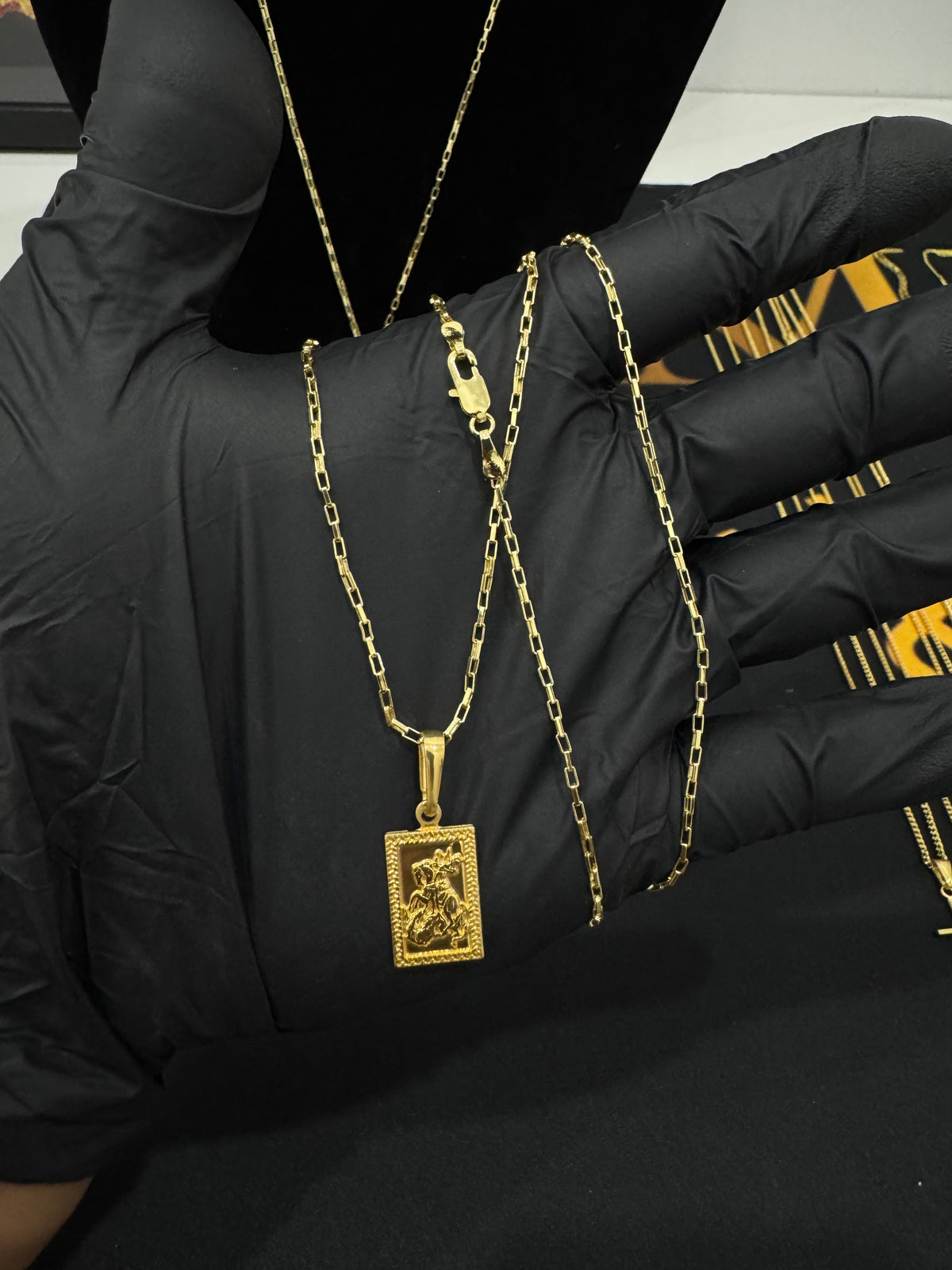 Friso tijolinho 1mm pingente são jorge - 70cm