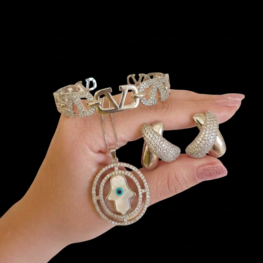 Conjunto Feminino com mais margem preta