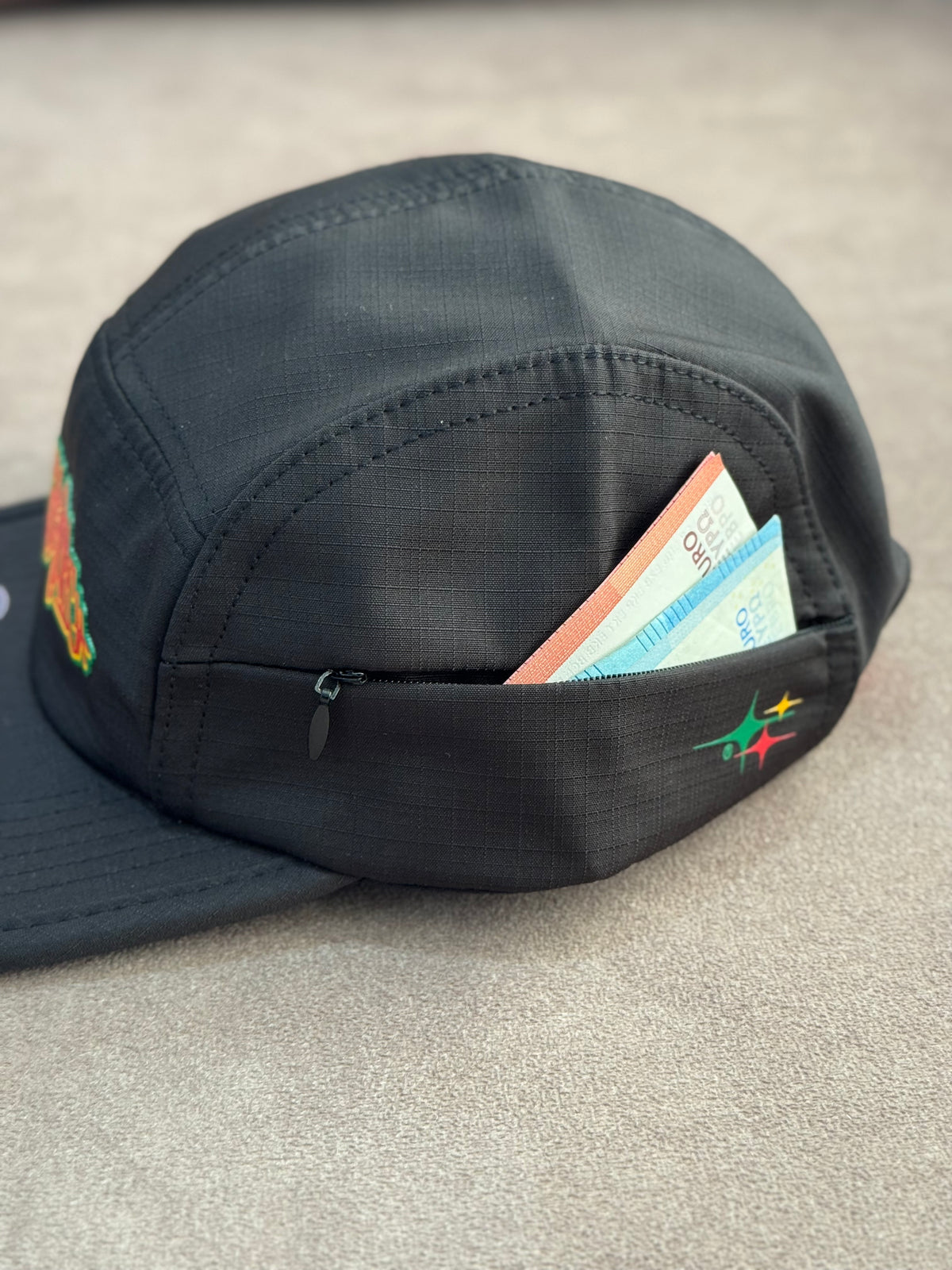Boné Five Panel Ninguém Guenta