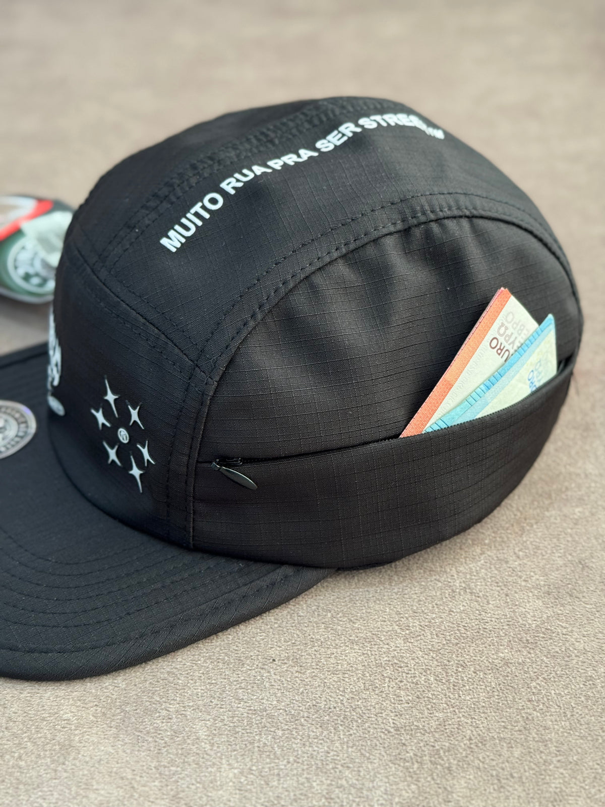 Boné Five Panel Ninguém Guenta
