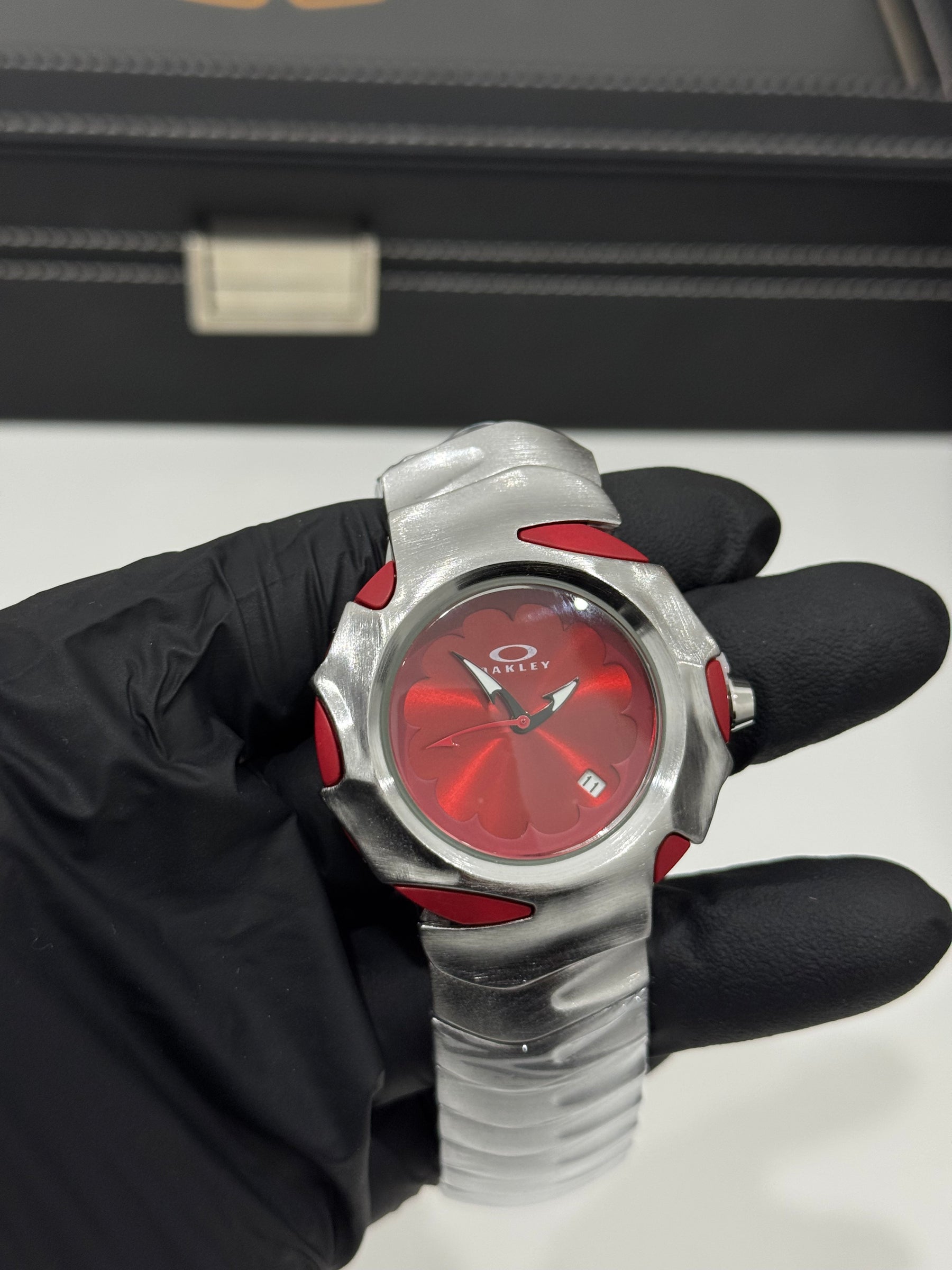 Blade 2.0 Cromado Mostrador Vermelho