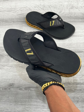 Chinelo L7