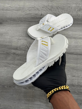 Chinelo L7