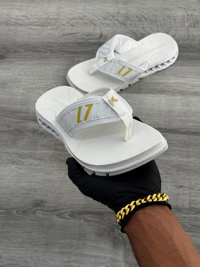 Chinelo L7
