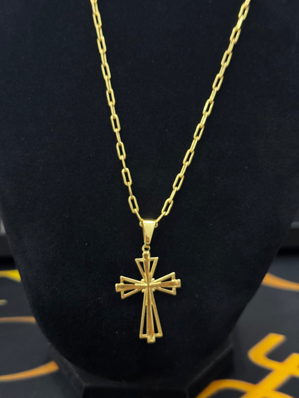 Friso Cartier 3mm tamanho 70cm + pingente Cruz - banhado a ouro 18k