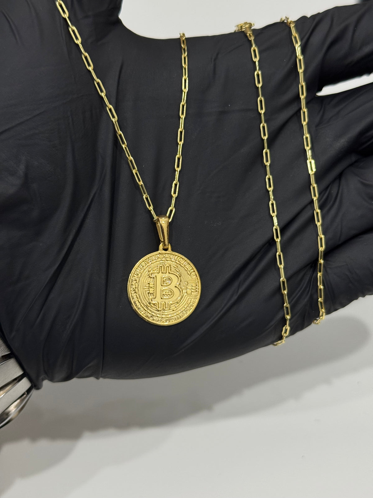 Friso Cartier 1mm Pingente Bitcoin - tamanho 70cm