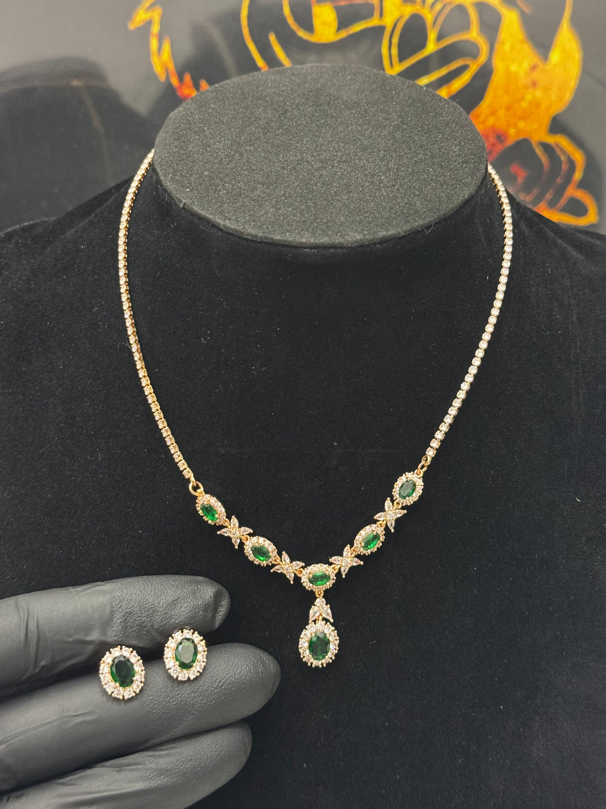 Conjunto Cordão e brincos Pedraria