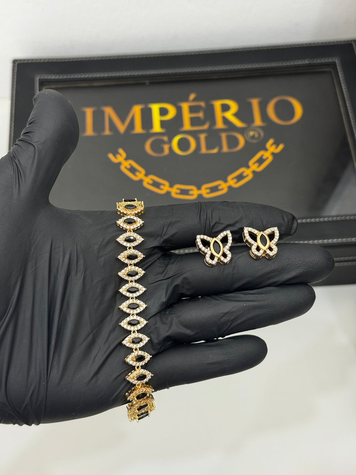 Conjunto pulseira+ Brincos ônix