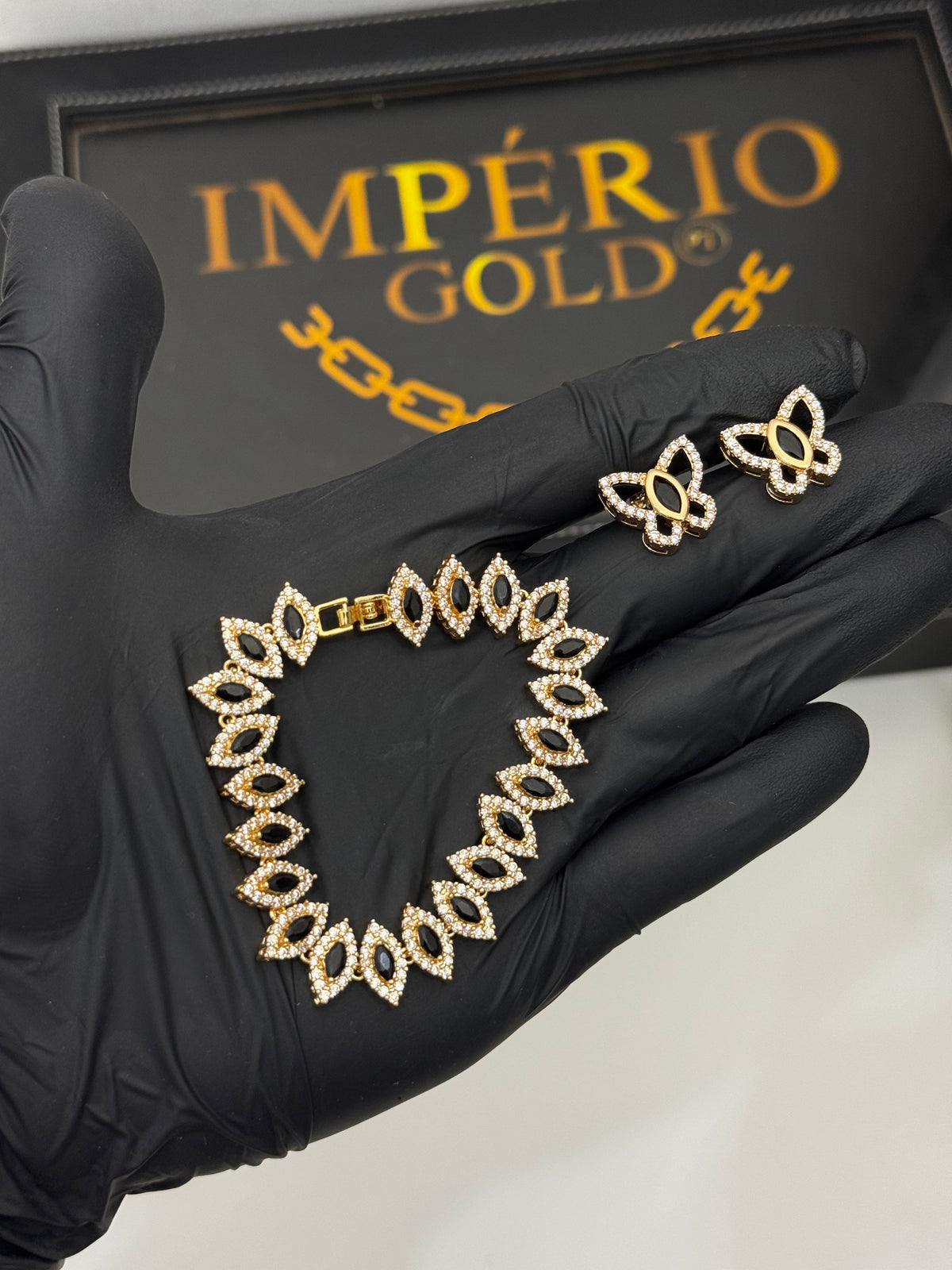 Conjunto pulseira+ Brincos ônix