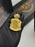 Pingente Cada um com sua Sorte Cravejado - Banhado a ouro 18k - para cordão de 5mm até 10mm