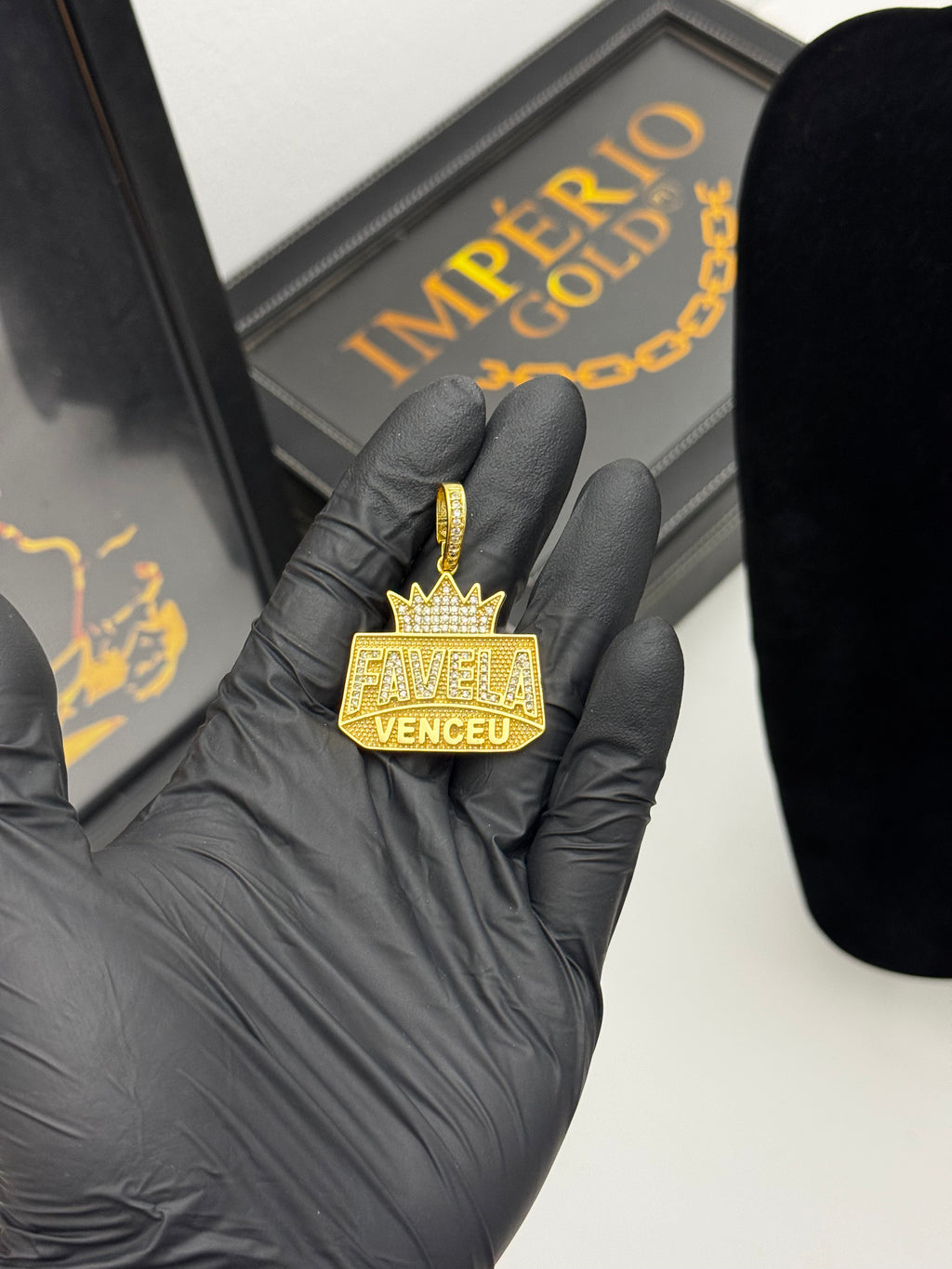 Pingente Favela Venceu - Banhado a ouro 18k - para cordão 3mm até 7mm