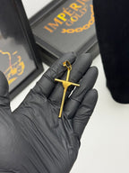 Pingente Cruz - Banhado a ouro 18k - para cordão 3mm até 5mm