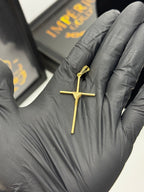 Pingente Cruz  - Banhado a ouro 18k - para cordão 1mm