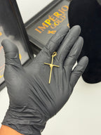 Pingente Cruz  - Banhado a ouro 18k - para cordão 1mm