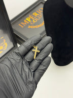 Pingente Cruz - Banhado a ouro 18k - para cordão 1mm