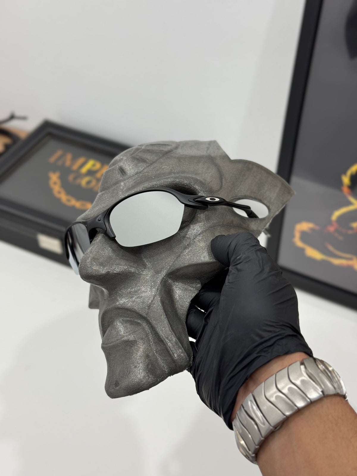 Romeo 2 - CArbon Liquid Metal